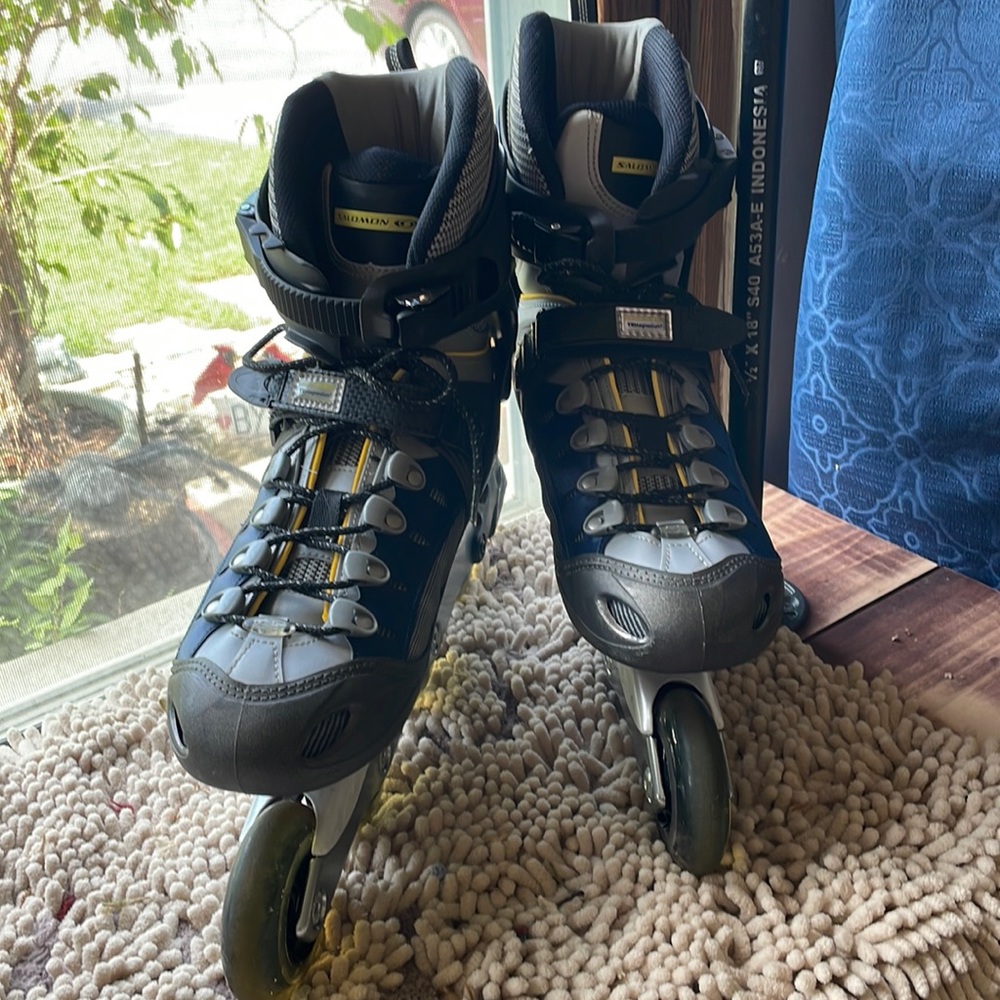 Salomon in-line skates.